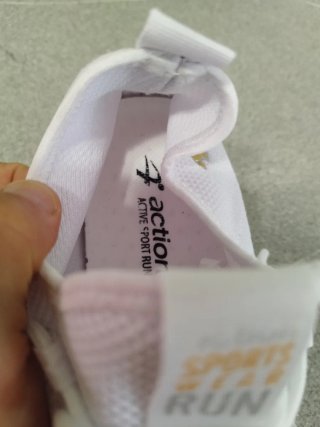Scarpe sportive uomo tela bianche