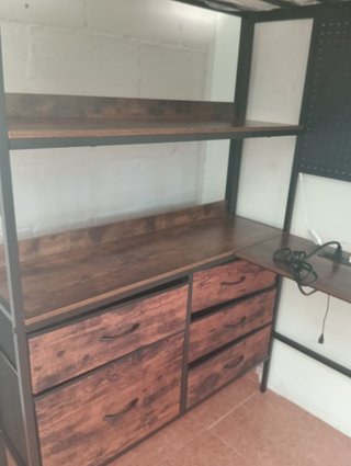 Litera con escritorio y estantes CHOLLO!