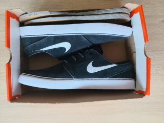 Zapatillas Nike Janosky Negras y Blancas