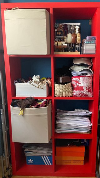 Estantería modular roja