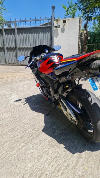 HONDA CBR 1000 RR 2006