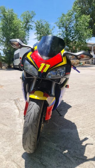 HONDA CBR 1000 RR 2006