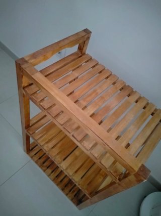 Mueble de baño de madera