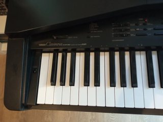 Piano Yamaha Clavinova CVP-20