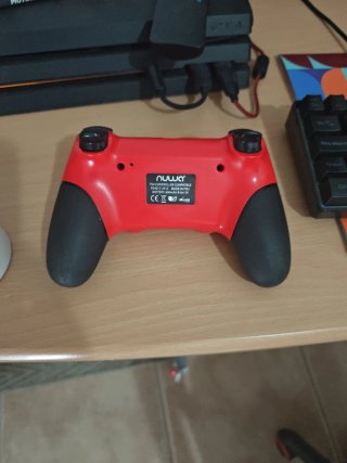 Mando PS4 Rojo y Negro