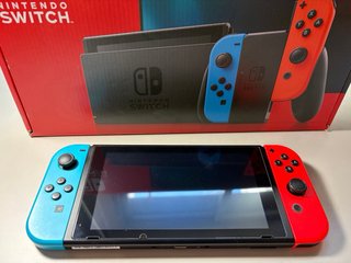 Nintendo Switch + giochi