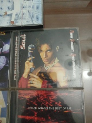 Lote CDs artistas famosos