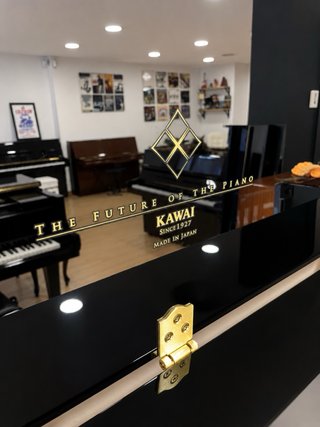 Piano Kawai K500 Acústico