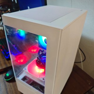 PC GAMING i5 10400F + RTX 3050 8GB + NVME SSD 512G