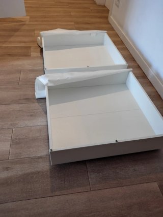 Cajonera de cama IKEA Vardo