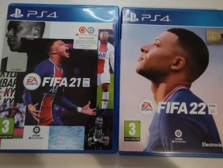 FIFA 21 y FIFA 22 Versión PS4
