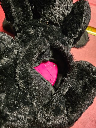 Peluche con Latido de Corazon para cachorros negro
