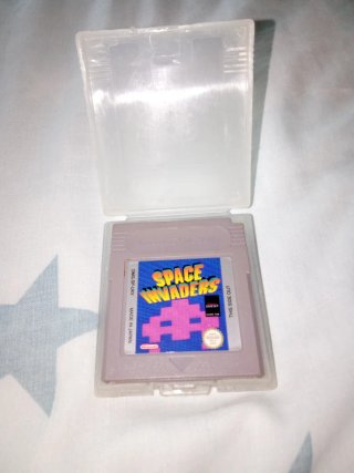 Space Invaders Game Boy Nintendo DMG-SP-UKV