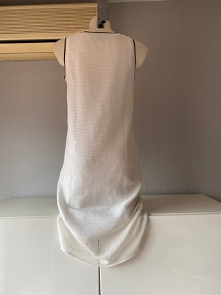 Vestido tejido malla de Be born to enable. Talla M