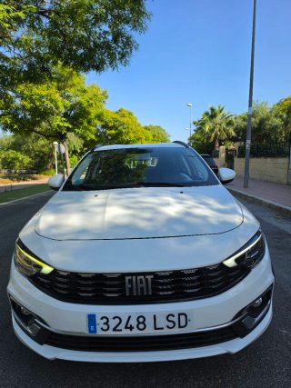 FIAT TIPO FAMILIAR 2021