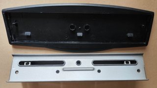 Due perforatore a 4 e 3 fori