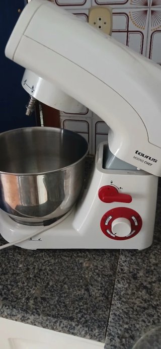 Amasadora Taurus Mixing Chef KP-908