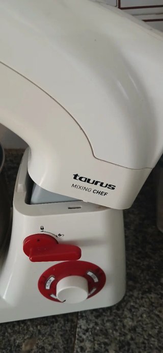 Amasadora Taurus Mixing Chef KP-908