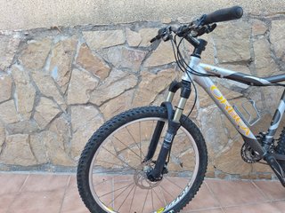 Bicicleta MTB Orbea OIZ Ruedas 26