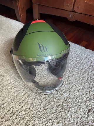 Casco Moto MT Helmets Verde