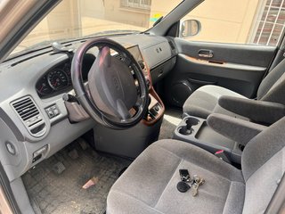 KIA Carnival 2003
