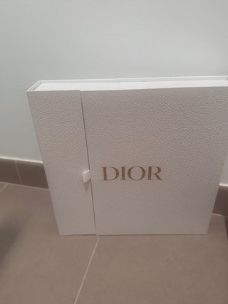 Cajas DIOR Beige Papel