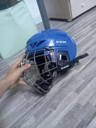 Casco de Hockey CCM Azul FL90S