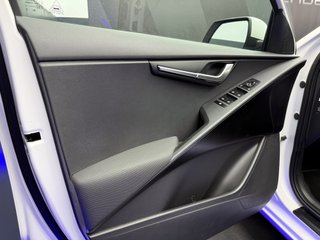 Kia Niro 1.6 GDi HEV 104kW (141CV) Concept