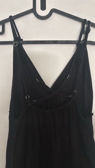 Vestido negro Bershka tirantes