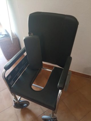 Cama articulada/colchón antiescaras/  lavacabezas