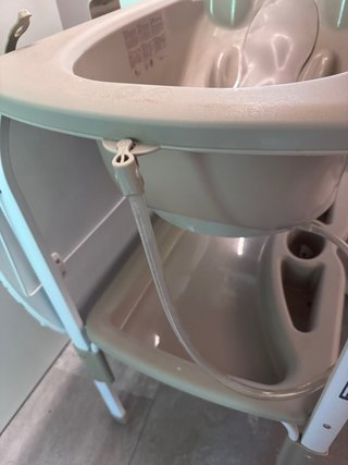 Cambiador bebé con bañera Flip
