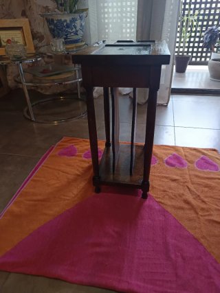 Mesita Auxiliar Antigua Madera