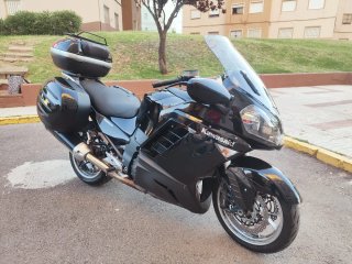 Kawasaki 1400 GTR Negra ITV