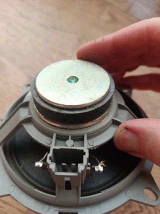 Altavoz Puerta Citroen/Peugeot 307' 207' berlingo,