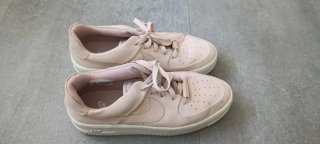 Zapatillas Nike Air Force 1 Beige/Rosa