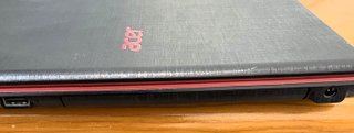 Laptop Acer Aspire E15 Roja 1TB HDD Windows 10