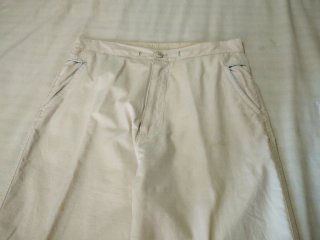 Pantalón de lino blanco roto. T.40