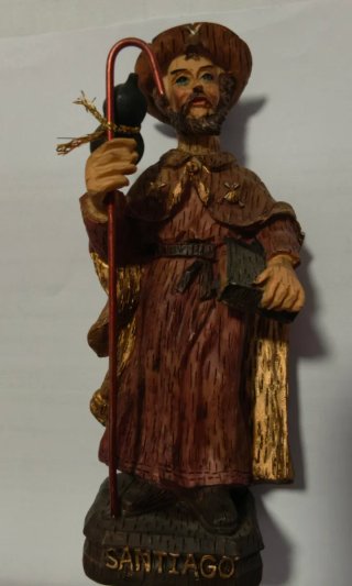Figura Santiago Apóstol con libro y bastón