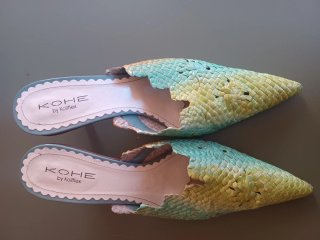 Mules verdes y turquesa tejidas