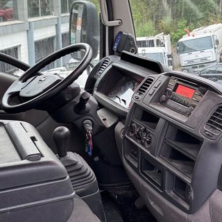 Nissan NT400 CABSTAR + CESTA ELEVADORA 18M | SCORPION 1812 | 22.000 KM | 2019