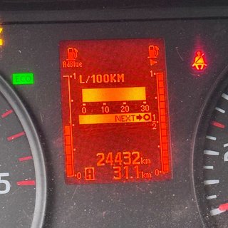 Nissan NT400 CABSTAR + CESTA ELEVADORA 18M | SCORPION 1812 | 22.000 KM | 2019
