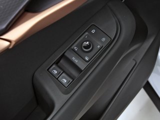 TAVASCAN BEV 82KWH 280CV ENDURANCE AUTO 5P