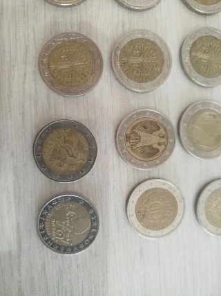 Lote di 28 monete da 2 euro