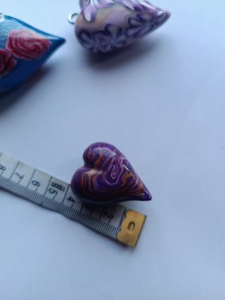 Lotto 3 cuori in fimo decorati
