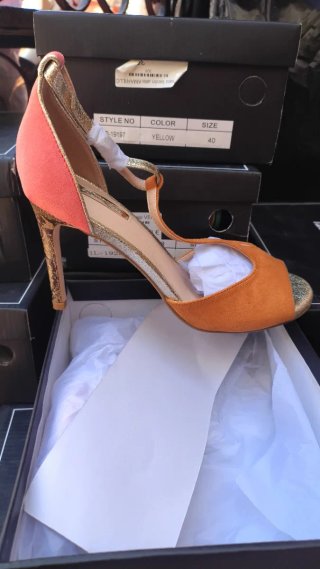 Zapatos de tacón BUONAROTTI tallas diversas