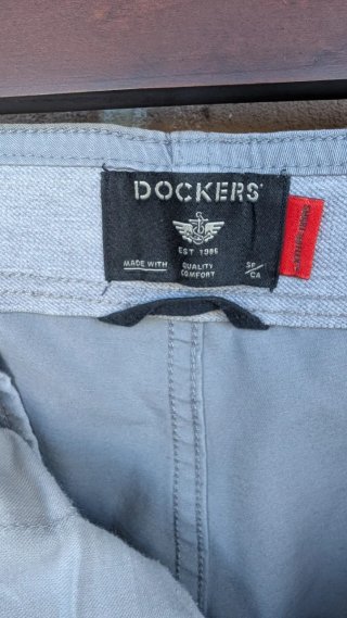 Pantalones Dockers Gris
