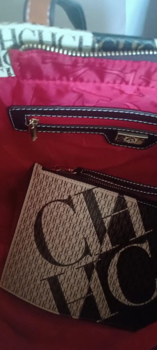 Bolso Carolina Herrera CH Beige y Marrón