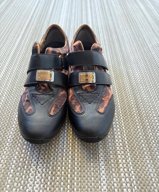 Zapatos GUESS Mujer T.38 Nuevos Sin Estrenar