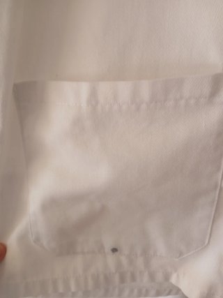 Pijama clínico blanco