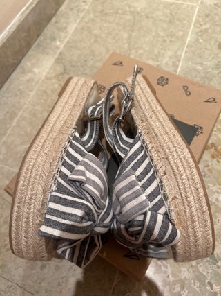 Sandalias Stradivarius Lazos Rayas